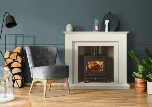 Traditional 5WS wood-burning stove by Hestia Concepts